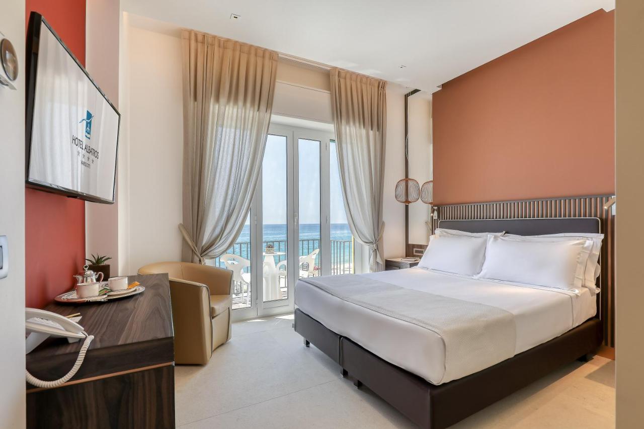 Hotel Albatros Varigotti Dış mekan fotoğraf