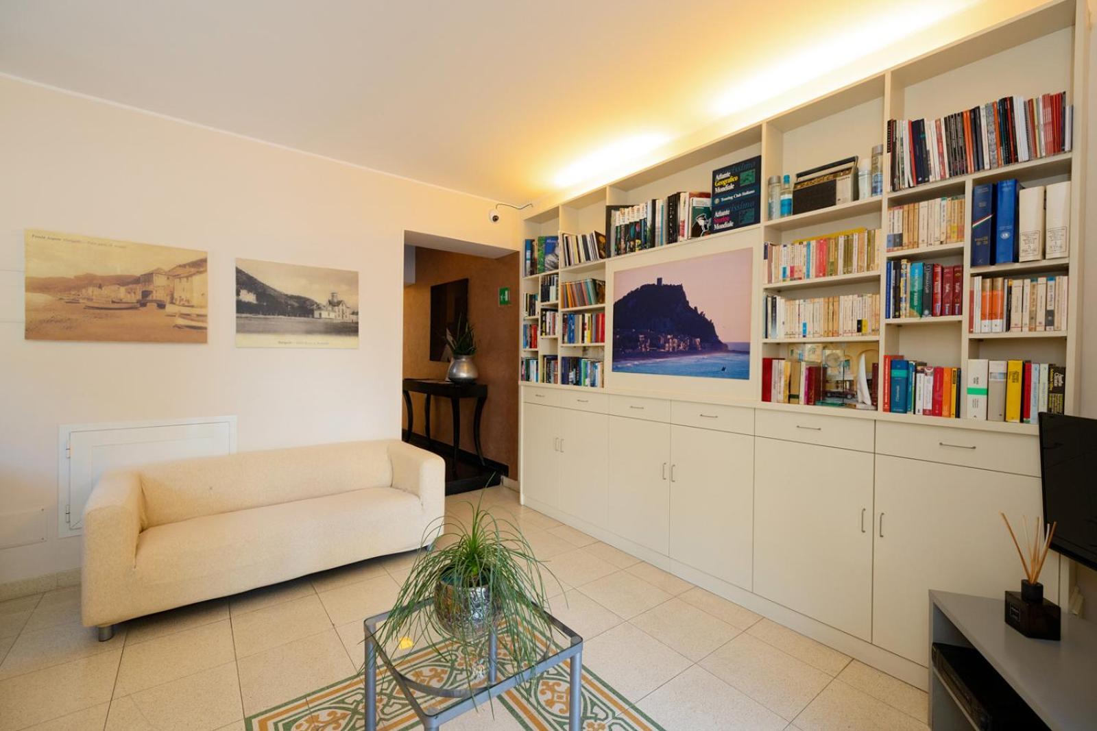 Hotel Albatros Varigotti Dış mekan fotoğraf