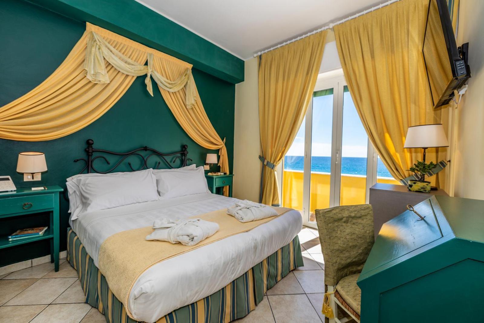 Hotel Albatros Varigotti Dış mekan fotoğraf
